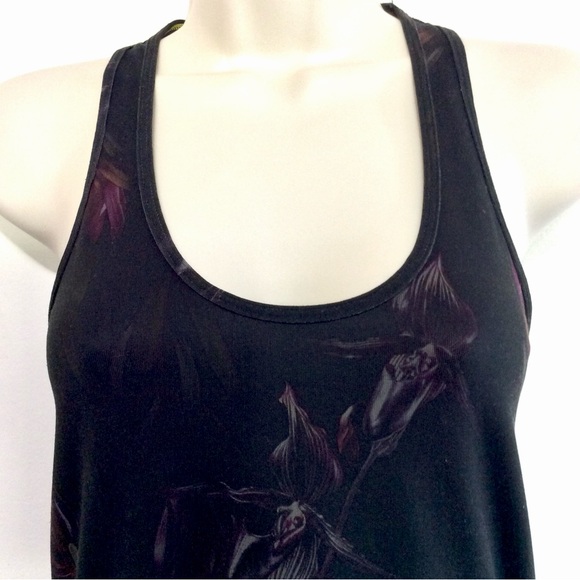 Lululemon tank top racer back black floral - Picture 5 of 9